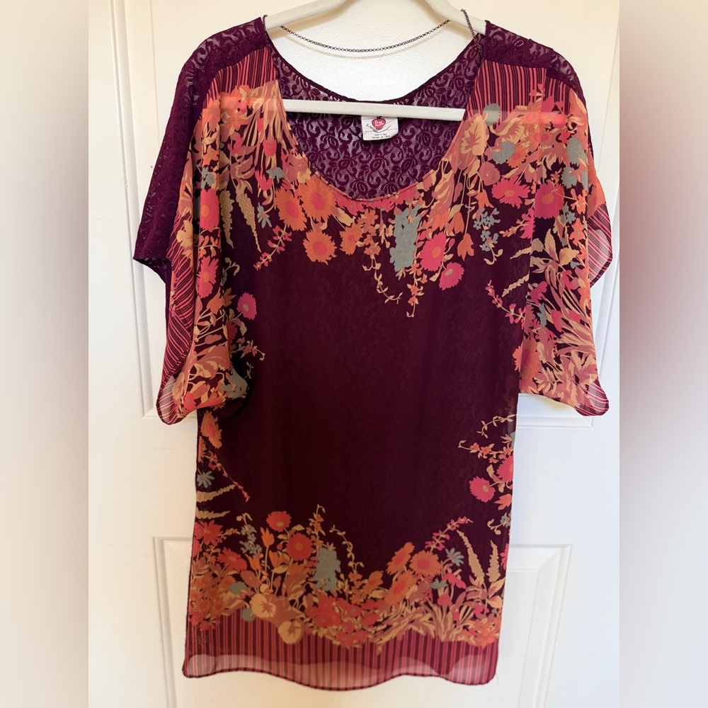 Vintage Free People Sheer Floral Blouse With All Lace Back and Chain - Size Lg
